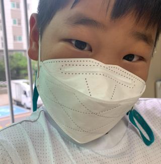 케이파이 나날마스크 [케이파이 나날] KF94 마스크 50매입 (개별포장) ,  여름에도 좋은 숨쉬기 편한 순수 국산 마스크 — 5점을 준 리뷰어가 2022년 7월 올린 사용 사진