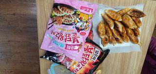 삼양냉동 [삼양] 얇은피불닭왕교자+얇은피까르보불닭왕교자 총4팩 — 5점을 준 리뷰어가 2021년 2월 올린 사용 사진