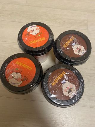 유비쿡 컵떡볶이 매운컵떡볶이2개/ 짜장컵떡볶이 2개  총 4개세트 — 4점을 준 리뷰어가 2021년 3월 올린 사용 사진