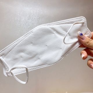 케이파이 항균 마스크 [케이파이] 항균 마스크 60매입 (개별 포장) 숨쉬기 편하여, 야외에서 운동할 때 사용이 편합니다. — 5점을 준 리뷰어가 2022년 7월 올린 사용 사진