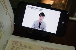 웅진컴퍼스 EEA 일상영어회화 EEA 낭독편 — 5점을 준 리뷰어가 2023년 2월 올린 사용 사진