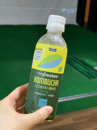 더그레잇티 콤부차 [매일유업] 더그레잇티 44kcal 콤부차 300ml *12개입 (오리지널 6개+베리리치 6개) — 5점을 준 리뷰어가 2023년 7월 올린 사용 사진