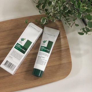랑벨 랑바이오 블랙 시카 크림 50ml(블랙비 프로폴리스, 시카 4종, 판테놀 10 함유) — 5점을 준 리뷰어가 2022년 4월 올린 사용 사진