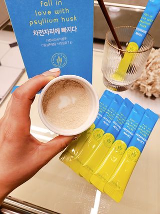 메디포스트 모비타 바디코드 식이섬유 차전자피에 빠지다 30포 — 5점을 준 리뷰어가 2022년 12월 올린 사용 사진