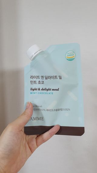 아므_이너뷰티 라이트 앤 딜라이트 밀 민트 초코 — 5점을 준 리뷰어가 2021년 7월 올린 사용 사진