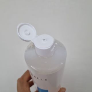 랑벨 수퍼내츄럴 수분잠금 토너 500ml (수분, 보습, 피부장벽 토너) — 5점을 준 리뷰어가 2022년 4월 올린 사용 사진