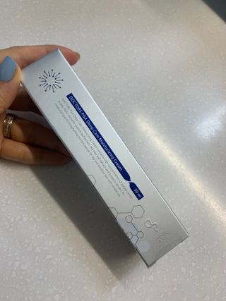 닥터스피지에이 닥터스 피지에이 딥 케어 모이스처라이징 크림 — 5점을 준 리뷰어가 2021년 6월 올린 사용 사진