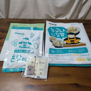 해풀잎 누구나 김밥*1ea [(혼합야채 35g *1ea,  김밥김 (5g, 5ea),  양념간장 (6g, 5ea), 참기름(5g, 2ea)] — 4.5점을 준 리뷰어가 2022년 8월 올린 사용 사진