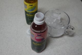 더그레잇티 콤부차 300ml *12개입 (오리지널 6개+베리리치 6개) — 5점을 준 리뷰어가 2022년 7월 올린 사용 사진