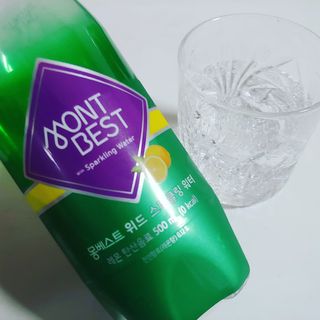 몽베스트 Montbest with Sparkling water Lemon OR Lime 20병(랜덤) — 5점을 준 리뷰어가 2021년 10월 올린 사용 사진