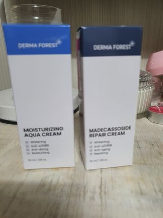 더마포레스트 마데카소사이드 리페어 크림,  모이스처라이징 아쿠아크림 — 5점을 준 리뷰어가 2021년 8월 올린 사용 사진