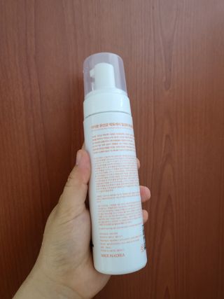 MF프리 [닥터문] 유산균 락토케어 질경초 여성청결제 200ml (폼타입) — 5점을 준 리뷰어가 2022년 7월 올린 사용 사진
