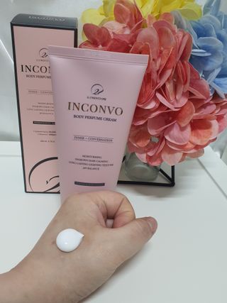 오투에니원 인컨보 바디 퍼퓸 크림 200ml — 5점을 준 리뷰어가 2023년 1월 올린 사용 사진