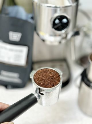 500g 원두 갓 볶은 신선한 스페셜티 원두 커피! 커피킹 — 5점을 준 리뷰어가 2023년 2월 올린 사용 사진
