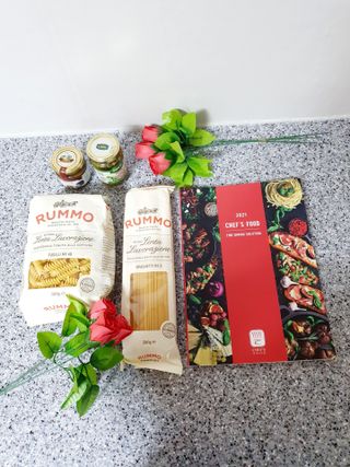 이탈리안 프리미엄 파스타 룸모 Rummo 파스타 2종 + 바질 페스토 + 블랙 트러플 페이스트 — 4점을 준 리뷰어가 2021년 7월 올린 사용 사진