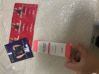 썸헤어 / SUMHAIR 썸헤어 실키 테라피 헤어 에센스 — 5점을 준 리뷰어가 2021년 7월 올린 사용 사진