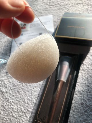 툴앤썸 로즈골드 에디션 치크or쉐딩 브러시+밀키 내추럴 스펀지+호빵 곤약 스펀지 — 5점을 준 리뷰어가 2021년 2월 올린 사용 사진