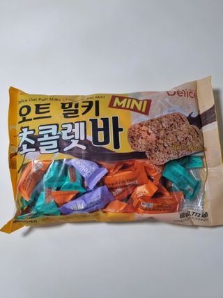 델리스 오트 밀키 초콜릿 바 — 5점을 준 리뷰어가 2022년 2월 올린 사용 사진