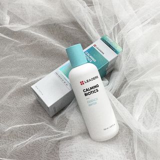 리더스코스메틱 리더스 카밍 바이오틱스 에센스 워터 — 5점을 준 리뷰어가 2021년 10월 올린 사용 사진