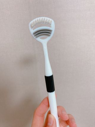 크리오 클리어스 혀백태제거 구취관리 혀클리너 — 5점을 준 리뷰어가 2021년 3월 올린 사용 사진