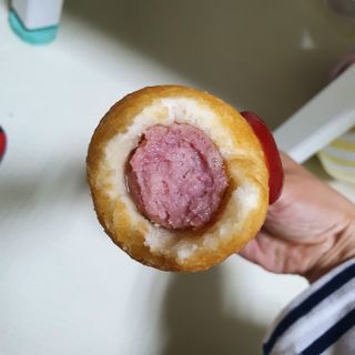 오마뎅 한우핫도그 — 5점을 준 리뷰어가 2021년 5월 올린 사용 사진