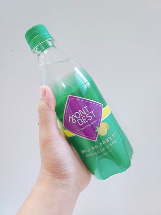 몽베스트 Montbest with Sparkling water Lemon OR Lime 20병(랜덤) — 4점을 준 리뷰어가 2022년 6월 올린 사용 사진