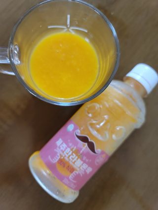 탐라원 제주의 맛, 몬딱주스 4종세트 - 한라봉몬딱주스, 천혜향몬딱주스, 청귤에이드, 당근몬딱주스 — 3.5점을 준 리뷰어가 2021년 7월 올린 사용 사진
