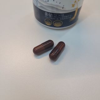 프리마인 홍삼의 강력한 에너지, 이제는 흡수율을 높인 최첨단 캡슐로 간편하게 초고속 충전하세요. — 5점을 준 리뷰어가 2022년 12월 올린 사용 사진