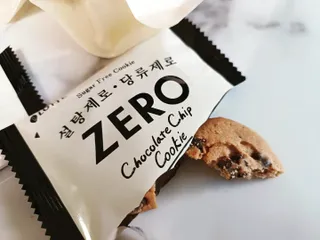ZERO (초콜릿 칩 쿠키, 카카오 케이크, 후르츠 젤리, 아이스 콜라, 아이스 초코바) — 5점을 준 리뷰어가 2022년 6월 올린 사용 사진