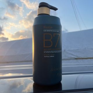 [포레스트스토리] 탈모증상완화 샴푸 1,000ml — 5점을 준 리뷰어가 2022년 6월 올린 사용 사진