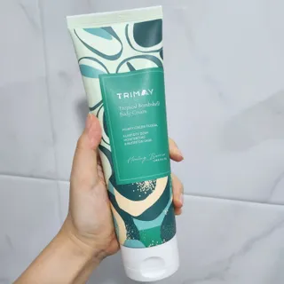 트리마이 주름개선 기능성의 퍼퓸 바디케어, 힐링 베리어 바디크림 3종 택1 — 4.5점을 준 리뷰어가 2022년 10월 올린 사용 사진