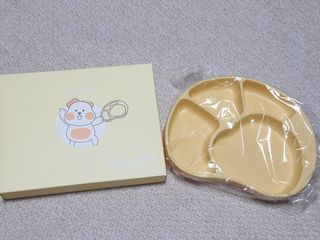 유비맘 캐릭터 실리콘 흡착 식판_색상 랜덤발송 — 5점을 준 리뷰어가 2021년 3월 올린 사용 사진