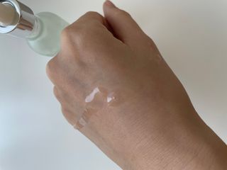 오투에니원 갈락토미세스 리바이탈라이징 프리미엄 화이트닝 에센스 50ml — 5점을 준 리뷰어가 2022년 12월 올린 사용 사진