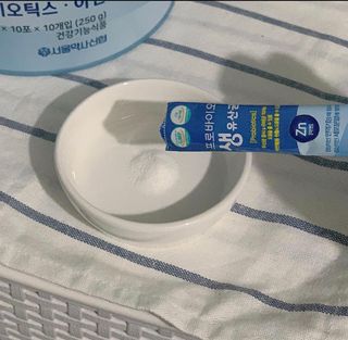 서울약사신협_프로바이오생유산균_2.5G x 100포 — 5점을 준 리뷰어가 2021년 3월 올린 사용 사진