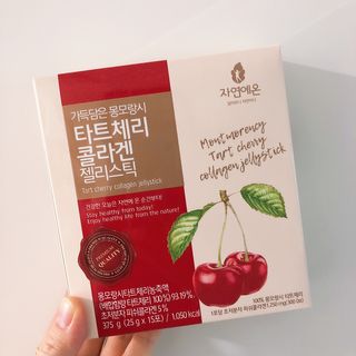 자연에온 가득담은 몽모랑시 타트체리 콜라겐 젤리스틱 — 4.5점을 준 리뷰어가 2021년 1월 올린 사용 사진