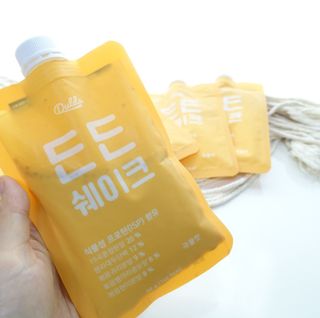 [덜다] 든든 식물성 단백질 쉐이크 40g X 7입 (곡물/딸기) — 5점을 준 리뷰어가 2023년 10월 올린 사용 사진