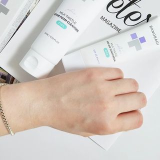 바노바기 코스메틱 바노바기 밀크씨슬 리페어 시카 폼 클렌저 플러스 120ml + 선스크린 플러스 50ml — 5점을 준 리뷰어가 2023년 8월 올린 사용 사진