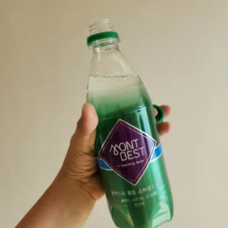 몽베스트 Montbest with Sparkling water Plain 20병 — 5점을 준 리뷰어가 2023년 2월 올린 사용 사진