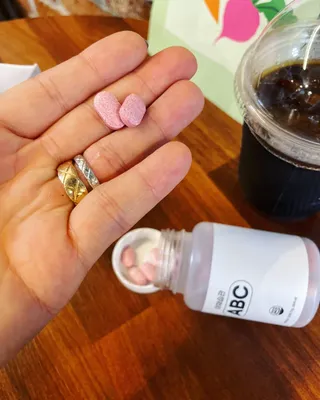 야채습관 ABC 120정 2개월분 하루야채 — 5점을 준 리뷰어가 2022년 8월 올린 사용 사진