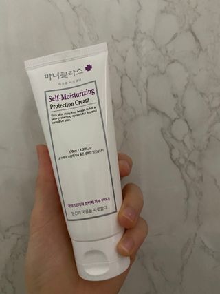 셀프 모이스처라이징 프로텍션 크림 셀프 모이스처라이징 프로텍션크림 — 5점을 준 리뷰어가 2022년 4월 올린 사용 사진