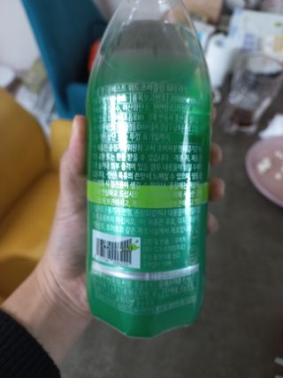 몽베스트 Montbest with Sparkling water Lime20병 — 4.5점을 준 리뷰어가 2021년 10월 올린 사용 사진