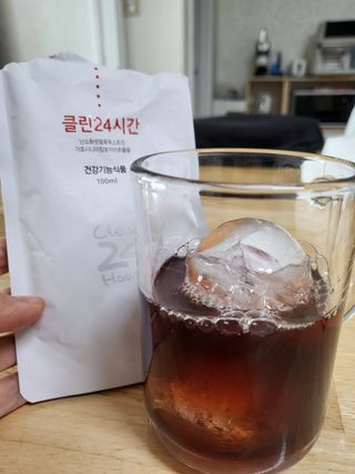 클린24시간 1BOX(5포) + 전용보틀(500ml) — 5점을 준 리뷰어가 2022년 10월 올린 사용 사진