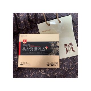 서울약사신협_투데이홍삼정플러스스틱_10g x 30포 — 5점을 준 리뷰어가 2021년 2월 올린 사용 사진