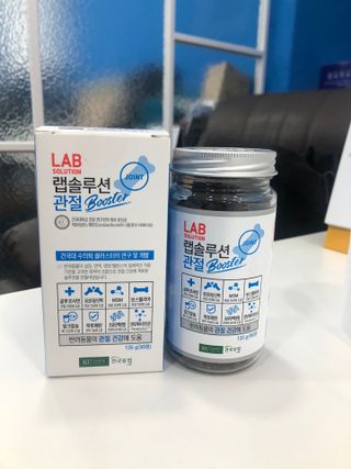 랩솔루션 강아지 영양제 3종 중 택 1 — 4점을 준 리뷰어가 2022년 5월 올린 사용 사진