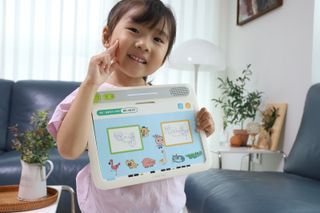 크레타탭 차세대 사고력 유아수학 학습기 페이퍼 태블릿 — 5점을 준 리뷰어가 2023년 9월 올린 사용 사진