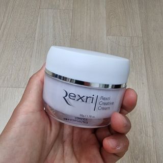 렉스리 크리에이티브 크림  Rexri Creative Cream — 5점을 준 리뷰어가 2022년 6월 올린 사용 사진