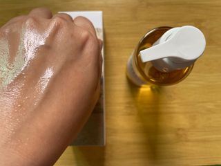 스킨1004 [SKIN1004] 마다가스카르 센텔라 라이트 클렌징 오일 200ml — 4.5점을 준 리뷰어가 2024년 7월 올린 사용 사진