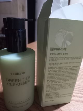 프리마인 메이크업과 들뜨는 각질까지 한방에 깐달걀로! 순하기까지한 셀베이스 그린티클렌저(200ml) — 5점을 준 리뷰어가 2023년 1월 올린 사용 사진