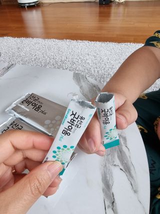 프리마인 유산균 국가지정연구소 선정, 살아있는 생유산균 200억 마리의 힘. 유산균n굿바이옴플러스 — 5점을 준 리뷰어가 2021년 11월 올린 사용 사진