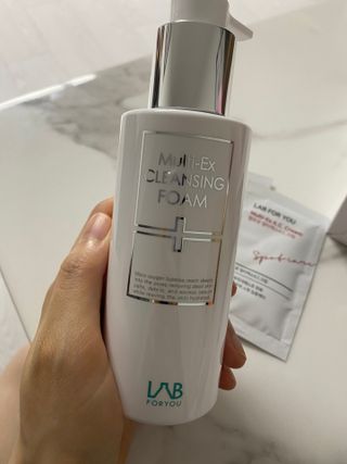 LAB FOR YOU 멀티엑스클렌징폼 — 4.5점을 준 리뷰어가 2022년 8월 올린 사용 사진